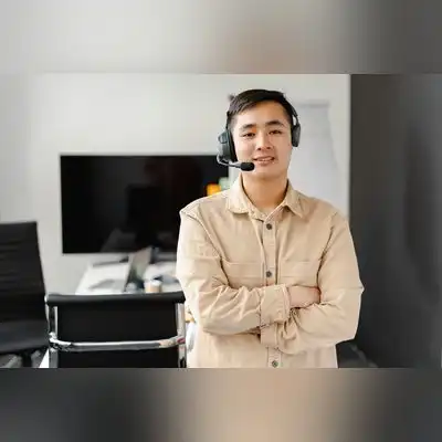 崔菲